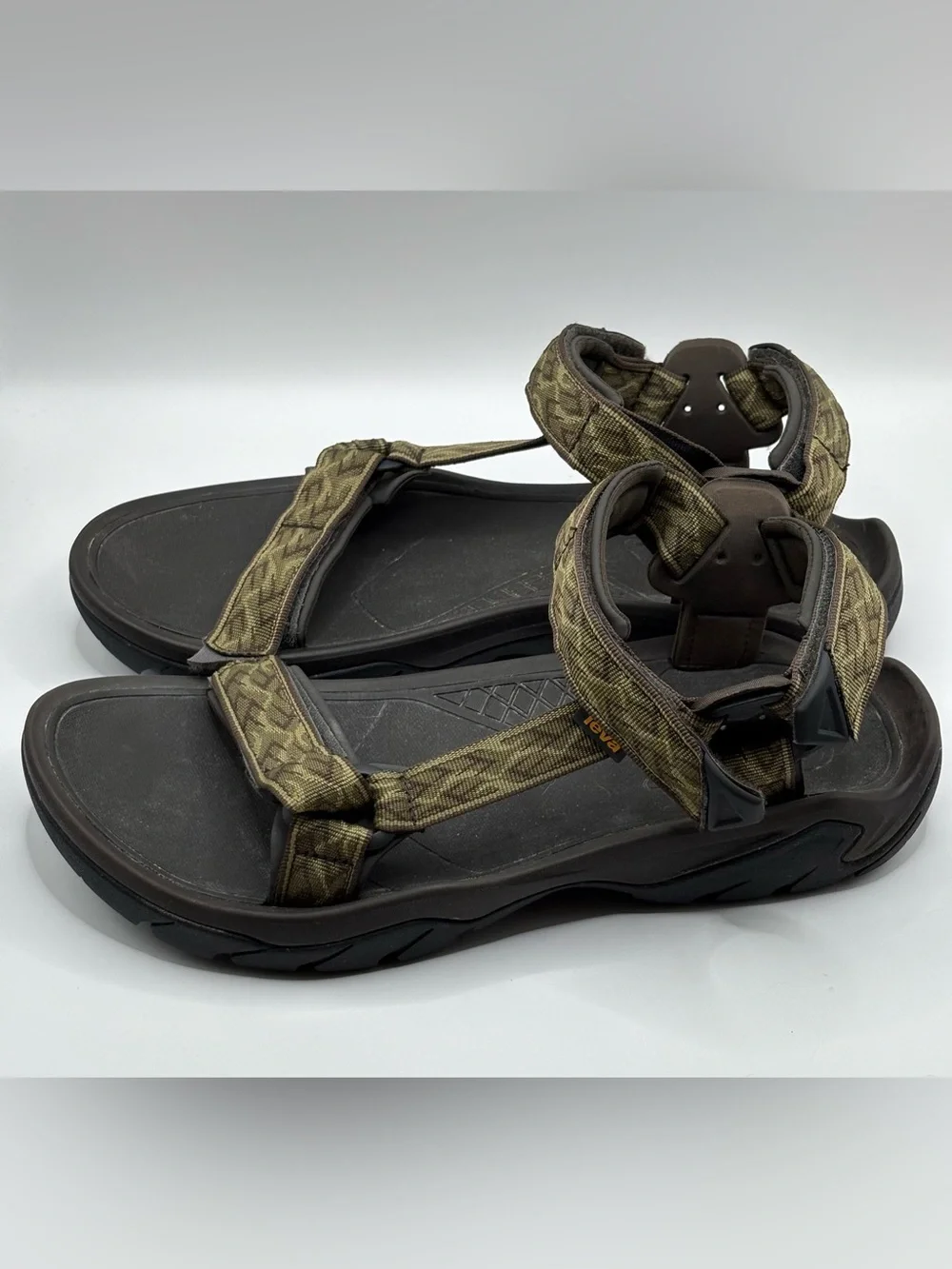 Teva Terra Fi Lite Men’s Sport Sandals Olive Hiking Trail Outdoor Adjustable